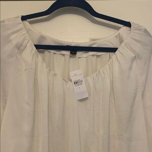 Ann Taylor Cream Gathered Neck Peasant Blouse